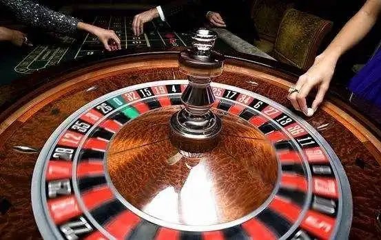 Antarmuka deposit DANA, OVO, GoPay di aplikasi mobile raja eropa